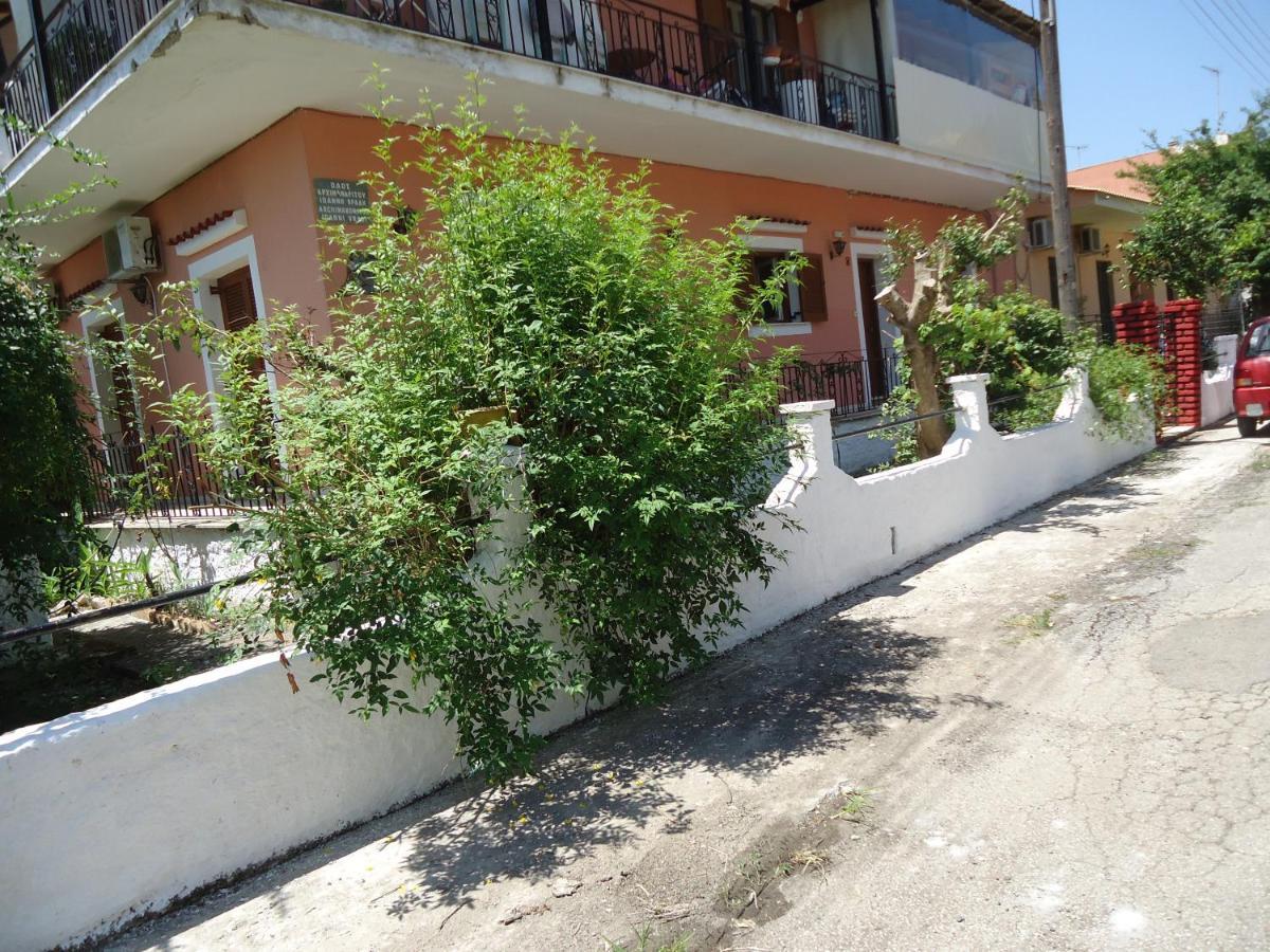 Angelik Ipsos No1 Apartment Exterior photo
