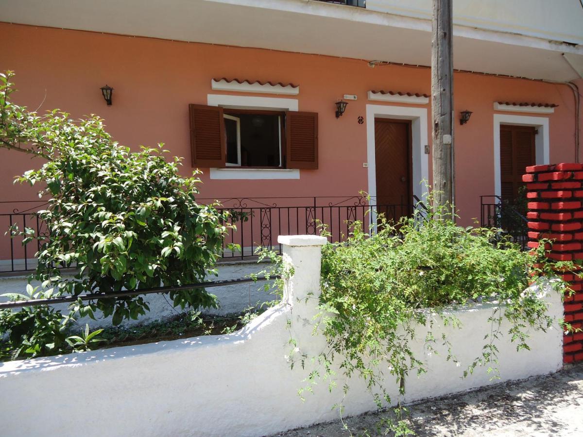 Angelik Ipsos No1 Apartment Exterior photo